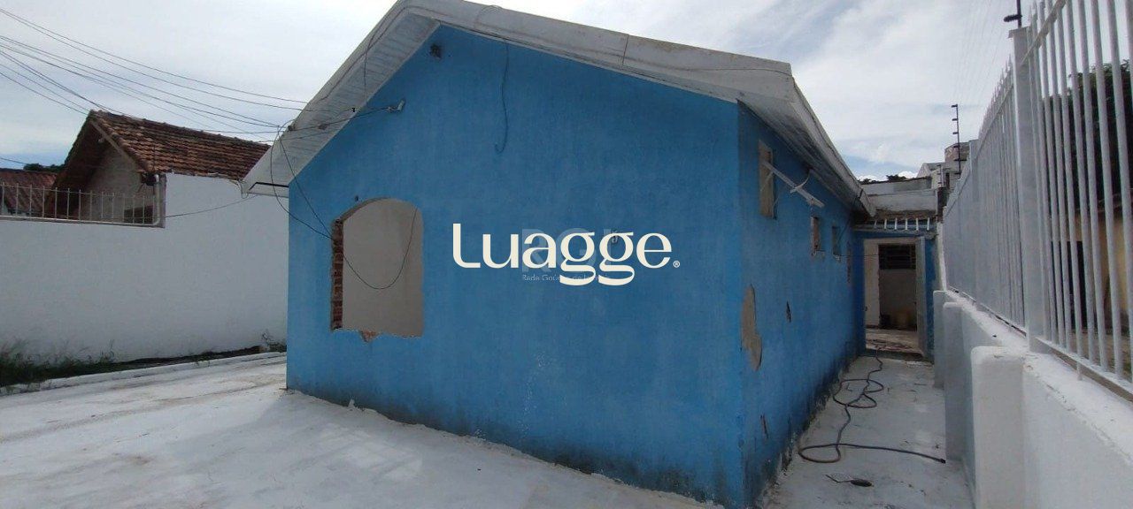 Casa à venda com 7 quartos, 201m² - Foto 12