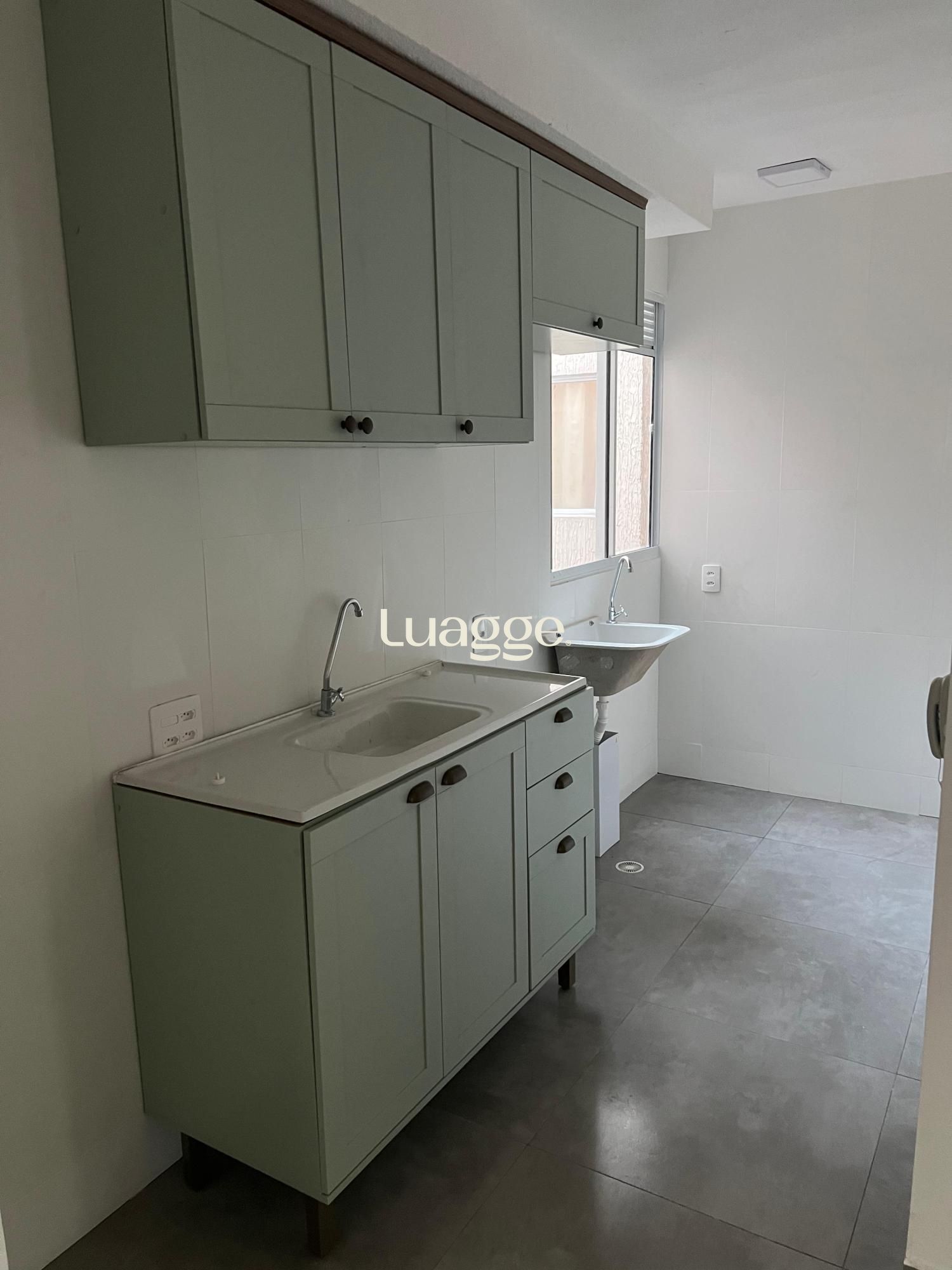 Apartamento à venda com 2 quartos, 40m² - Foto 6