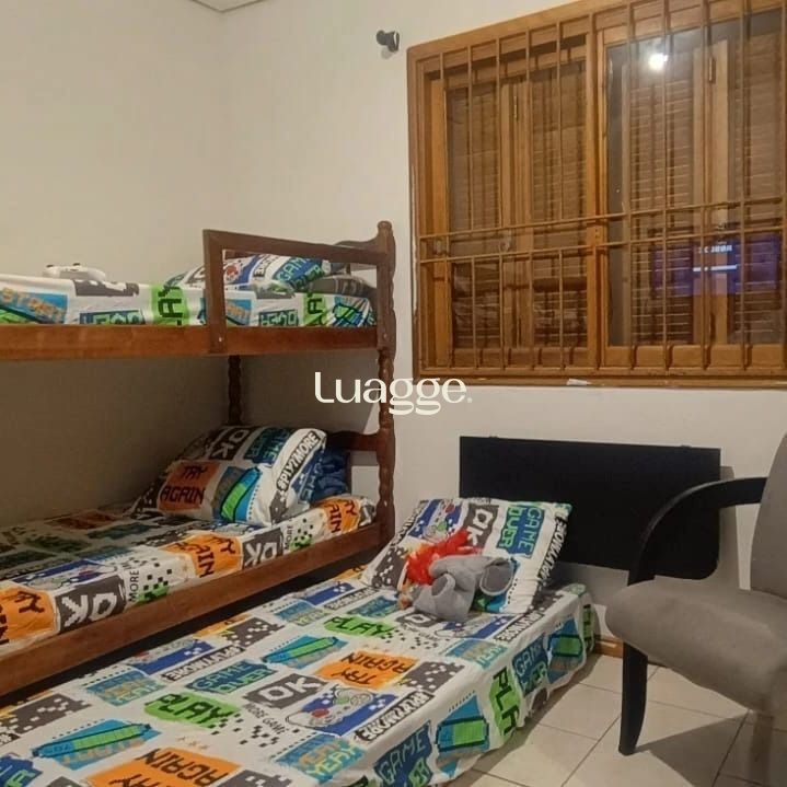 Casa à venda com 2 quartos, 61m² - Foto 12
