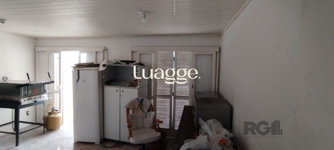 Casa à venda com 3 quartos, 126m² - Foto 11