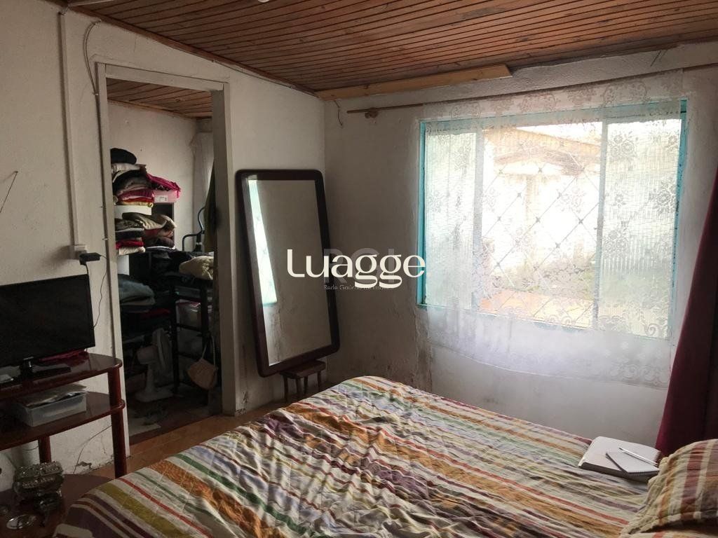 Casa à venda com 4 quartos, 150m² - Foto 2