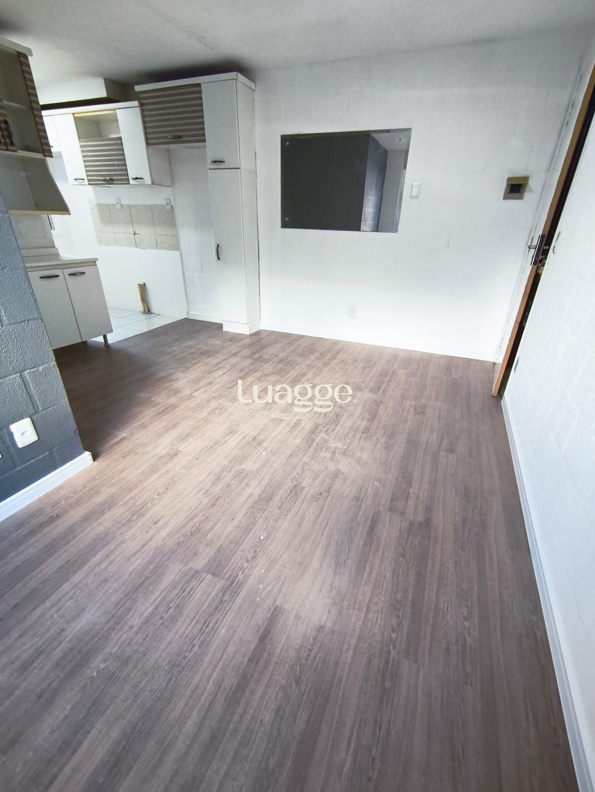 Apartamento de 2 Dormitórios localizado em Alvorada