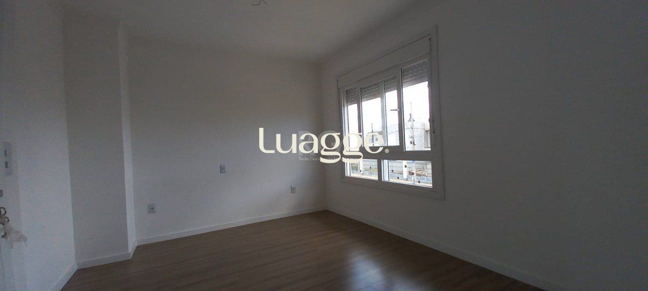 Casa à venda com 3 quartos, 106m² - Foto 2