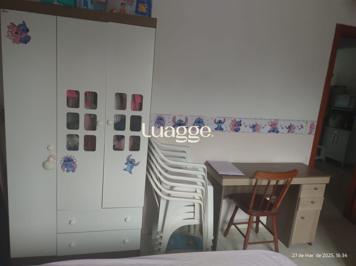 Casa à venda com 2 quartos, 71m² - Foto 13