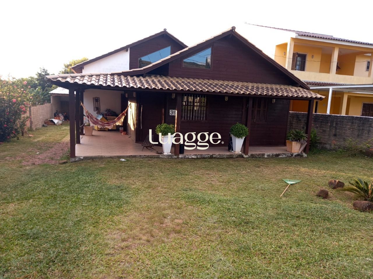 Casa à venda com 3 quartos, 101m² - Foto 3