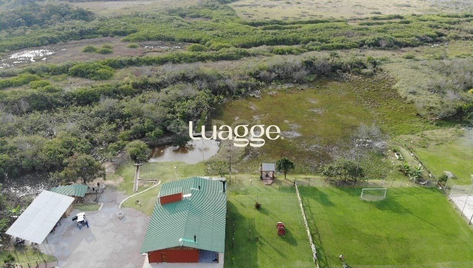 Casa à venda com 3 quartos, 370m² - Foto 39