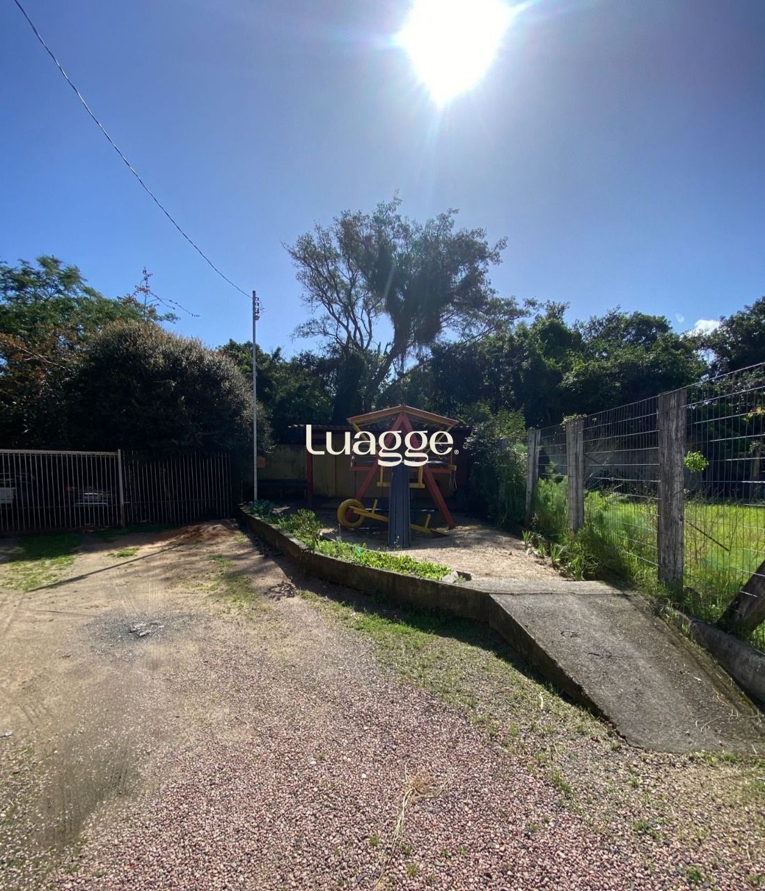 Casa à venda com 2 quartos, 55m² - Foto 13