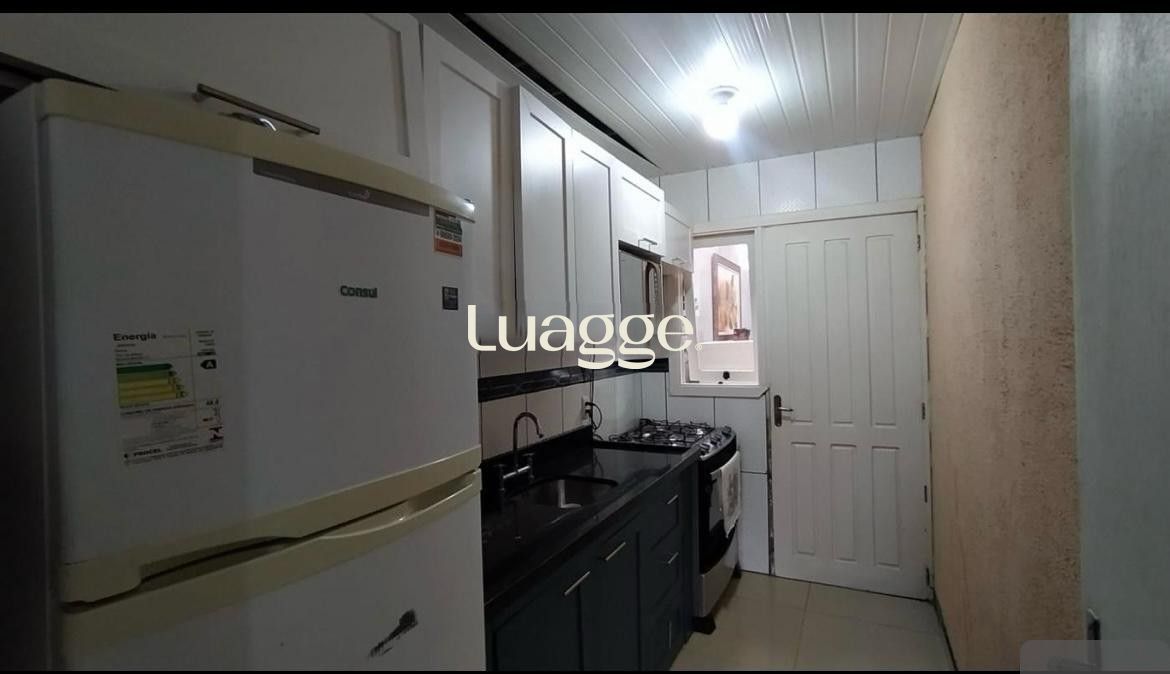 Casa à venda com 3 quartos, 57m² - Foto 7