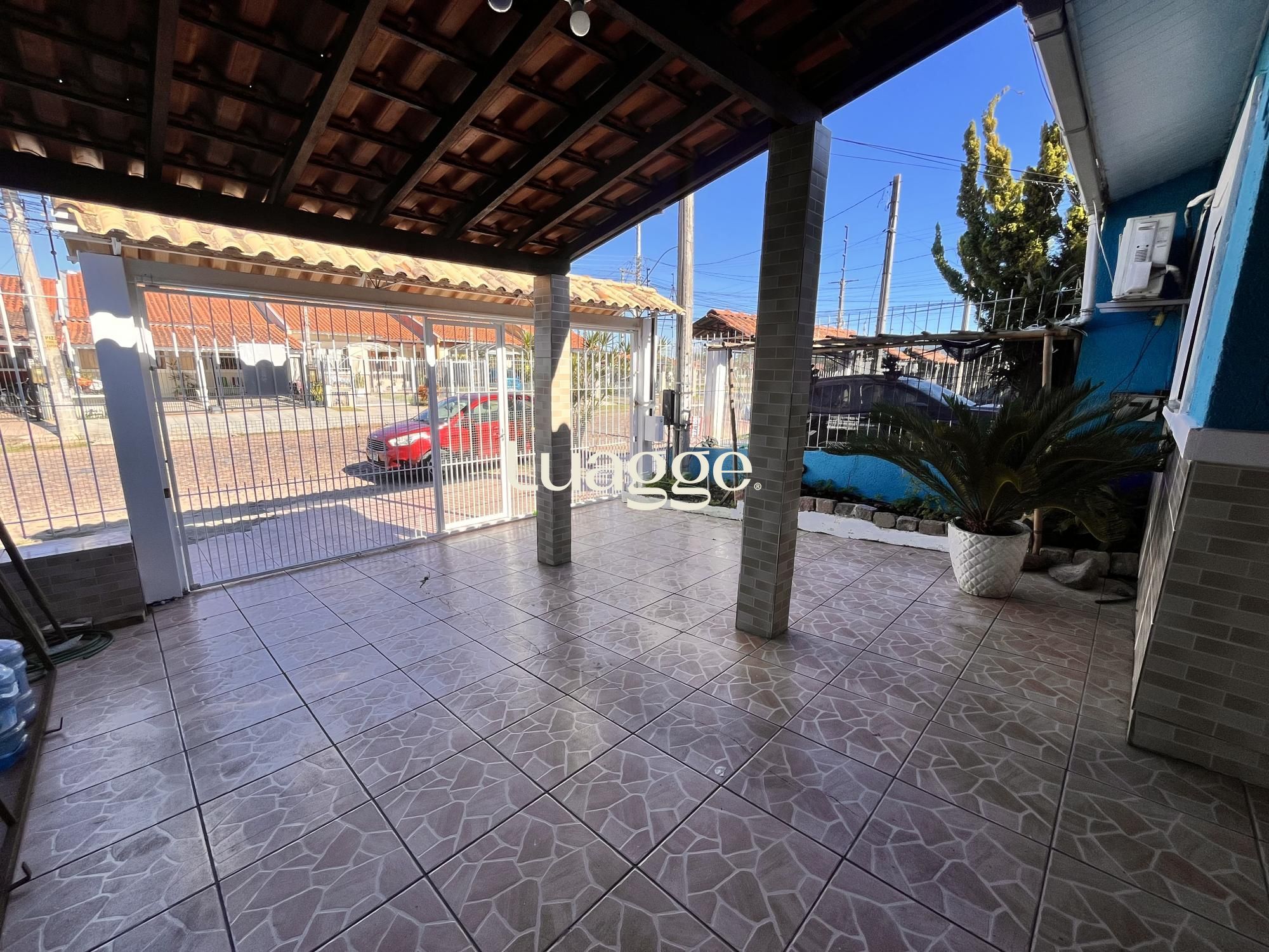 Casa à venda com 3 quartos, 52m² - Foto 2