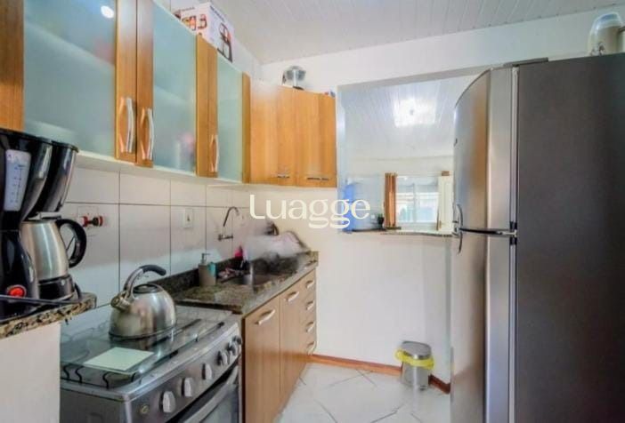Casa à venda com 2 quartos, 52m² - Foto 19