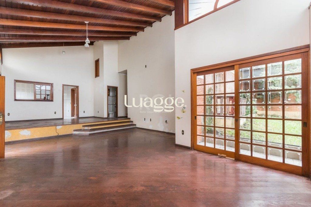 Casa à venda com 3 quartos, 303m² - Foto 33