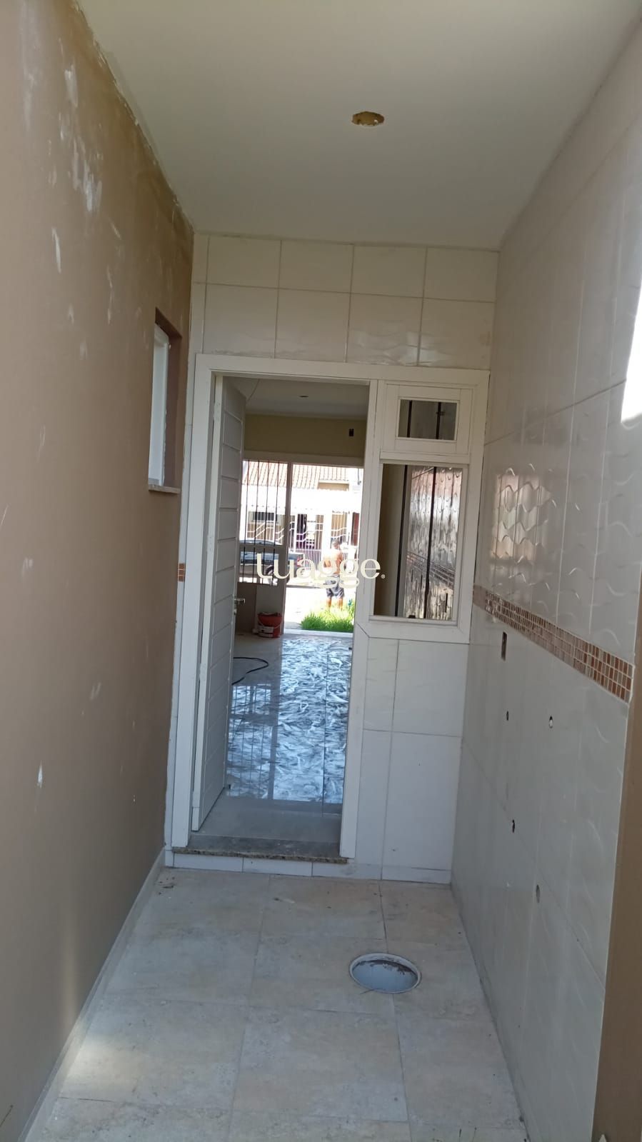 Casa à venda com 2 quartos, 56m² - Foto 5