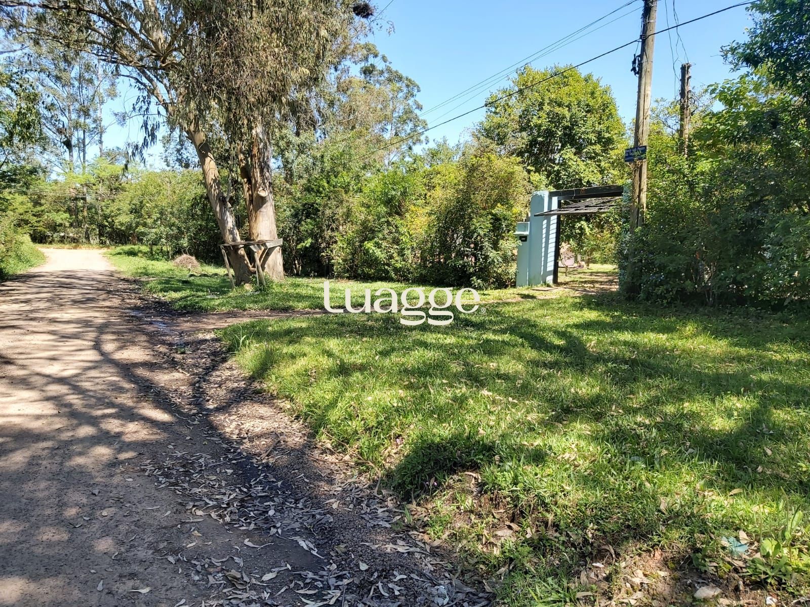 Casa à venda com 2 quartos, 102m² - Foto 1