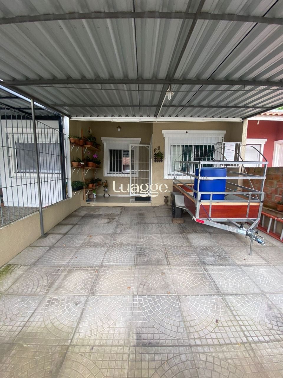 Casa à venda com 2 quartos, 59m² - Foto 2