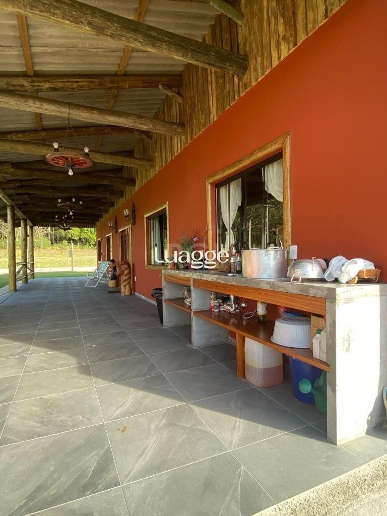 Casa à venda com 3 quartos, 370m² - Foto 22