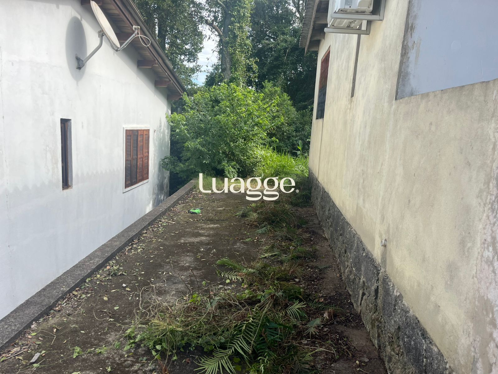 Casa no Bairro Vila Nova - 2 Dormitórios - 2 vaga de garagem