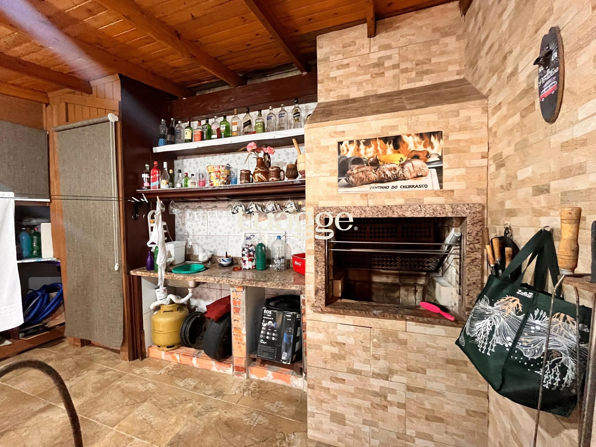 Casa à venda com 2 quartos, 49m² - Foto 7