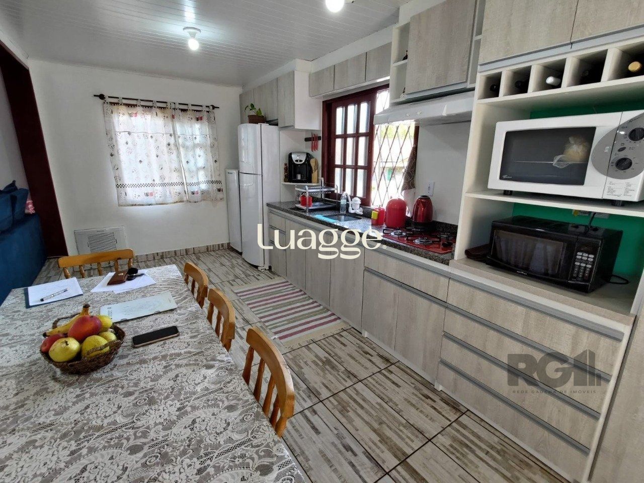 Casa à venda com 3 quartos, 101m² - Foto 17