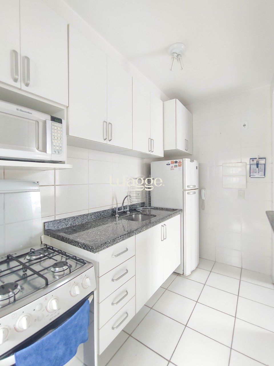 Apartamento à venda com 3 quartos, 64m² - Foto 11