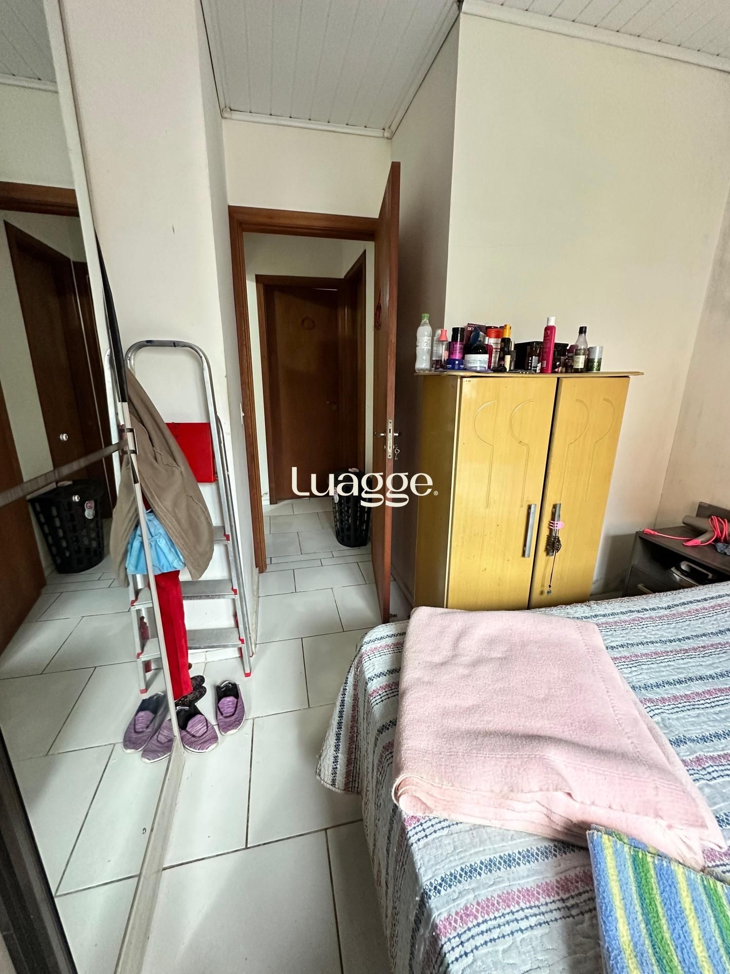 Casa à venda com 2 quartos, 51m² - Foto 8