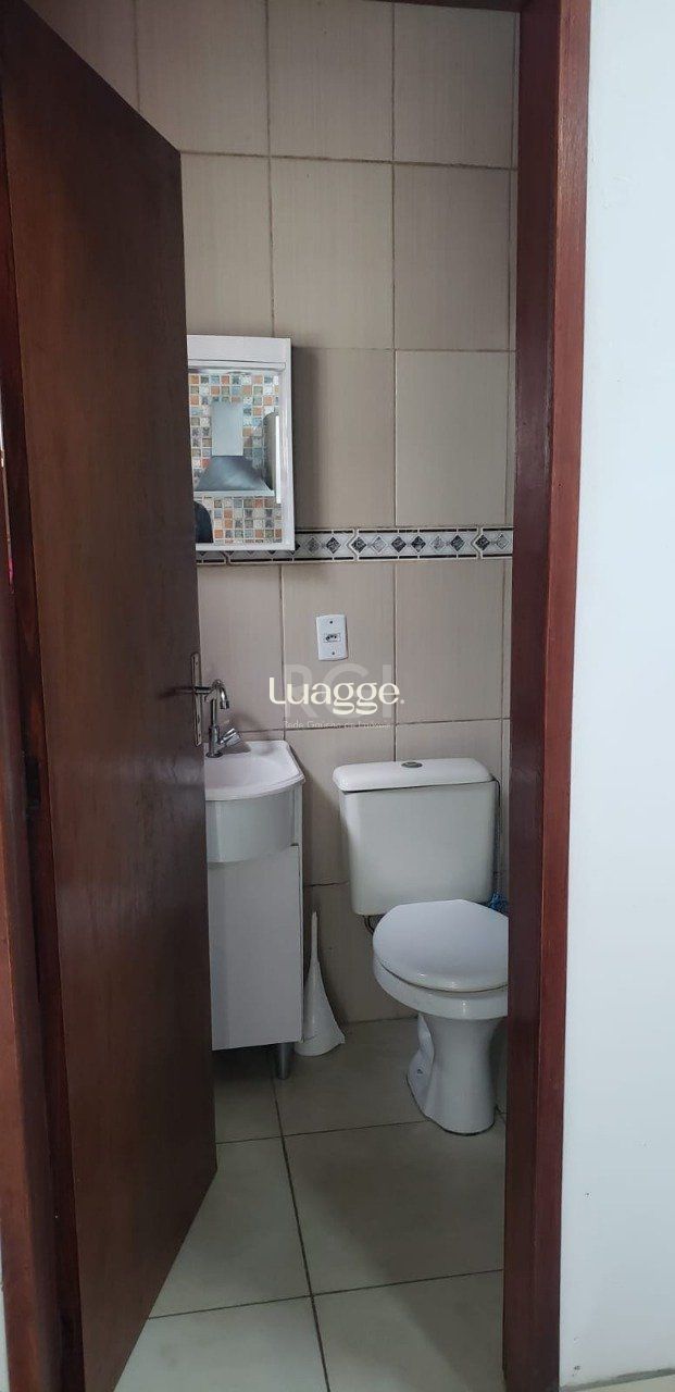 Casa à venda com 2 quartos, 59m² - Foto 18