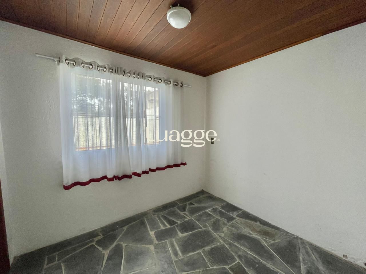 Casa à venda com 3 quartos, 338m² - Foto 14