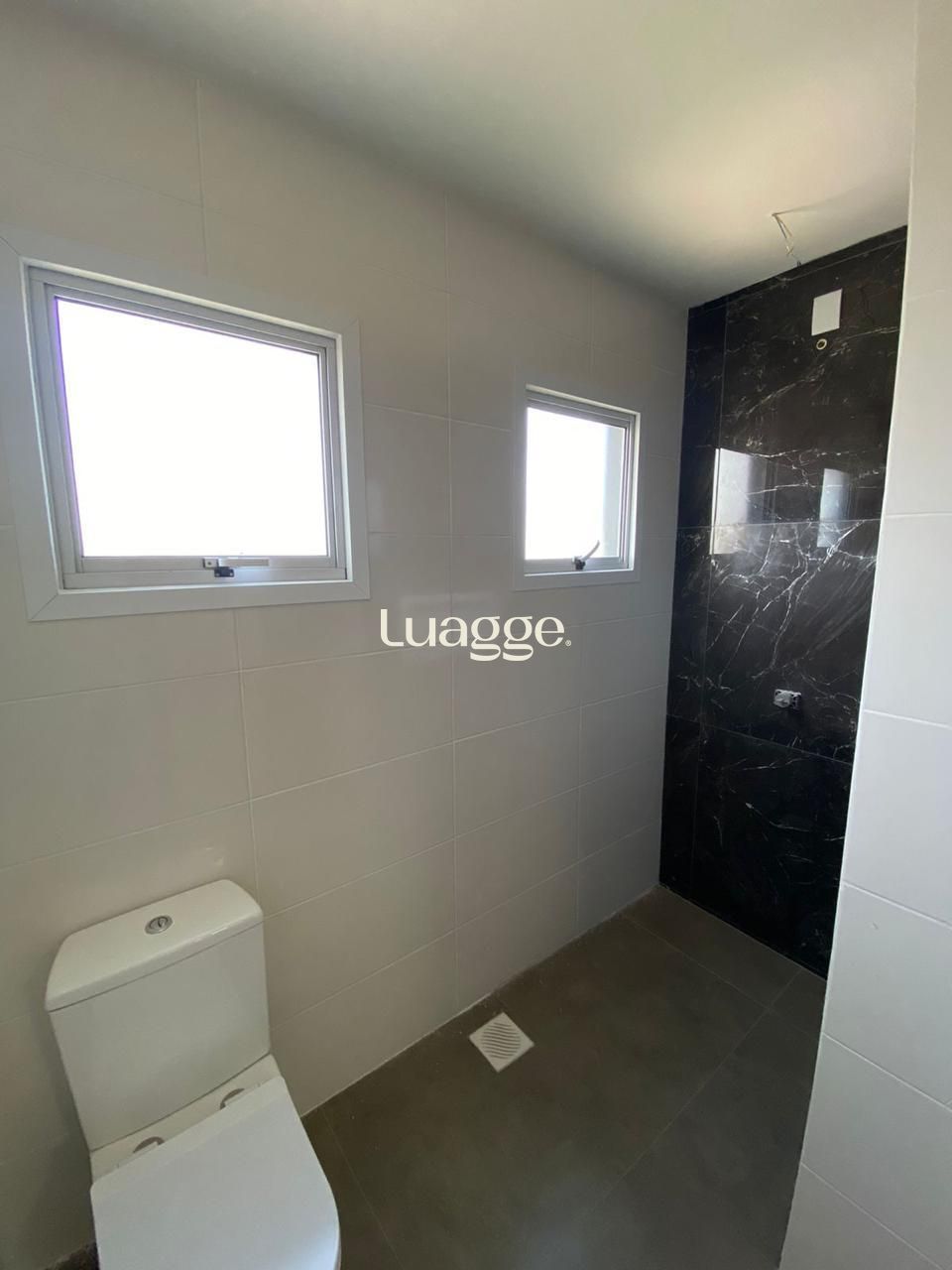 Casa à venda com 3 quartos, 225m² - Foto 28