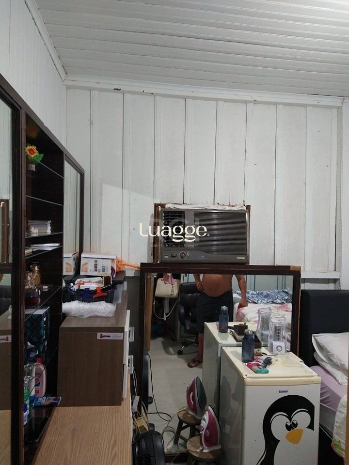 Casa à venda com 3 quartos, 59m² - Foto 12