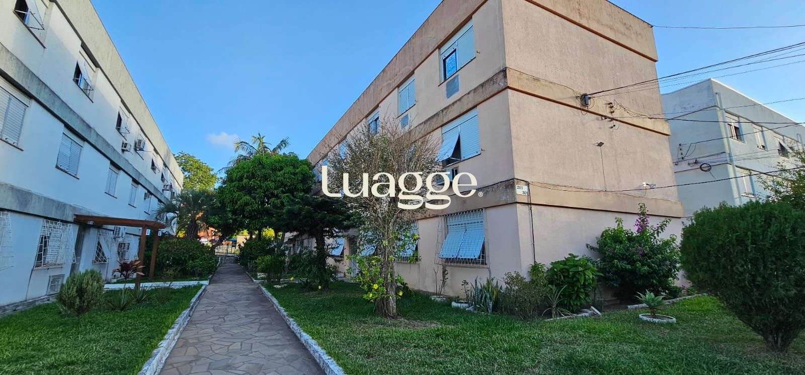 Apartamento à venda com 3 quartos, 82m² - Foto 2