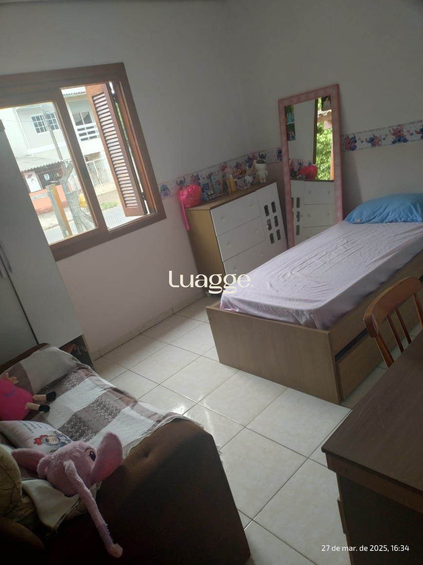 Casa à venda com 2 quartos, 71m² - Foto 9