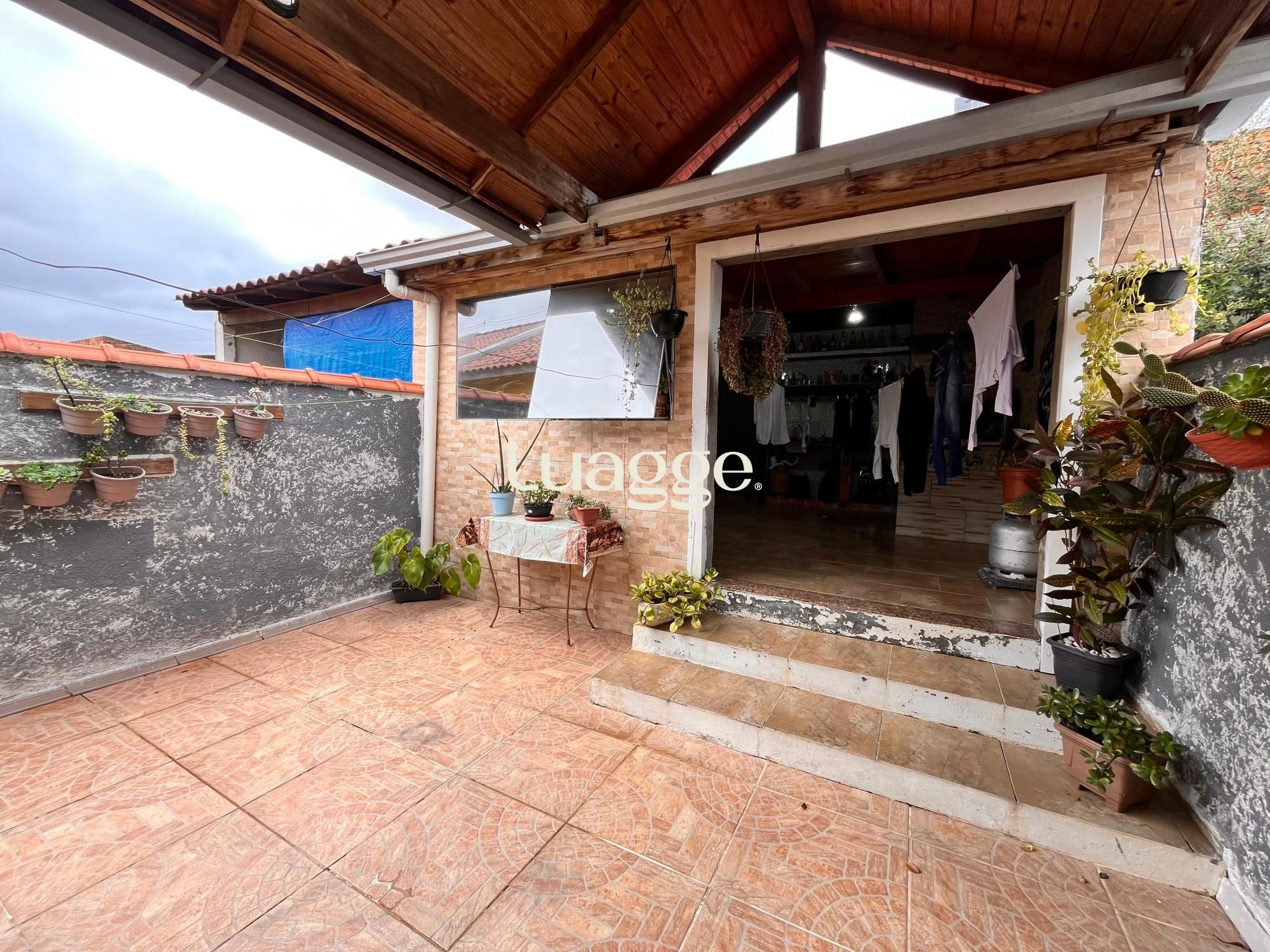 Casa à venda com 2 quartos, 49m² - Foto 8