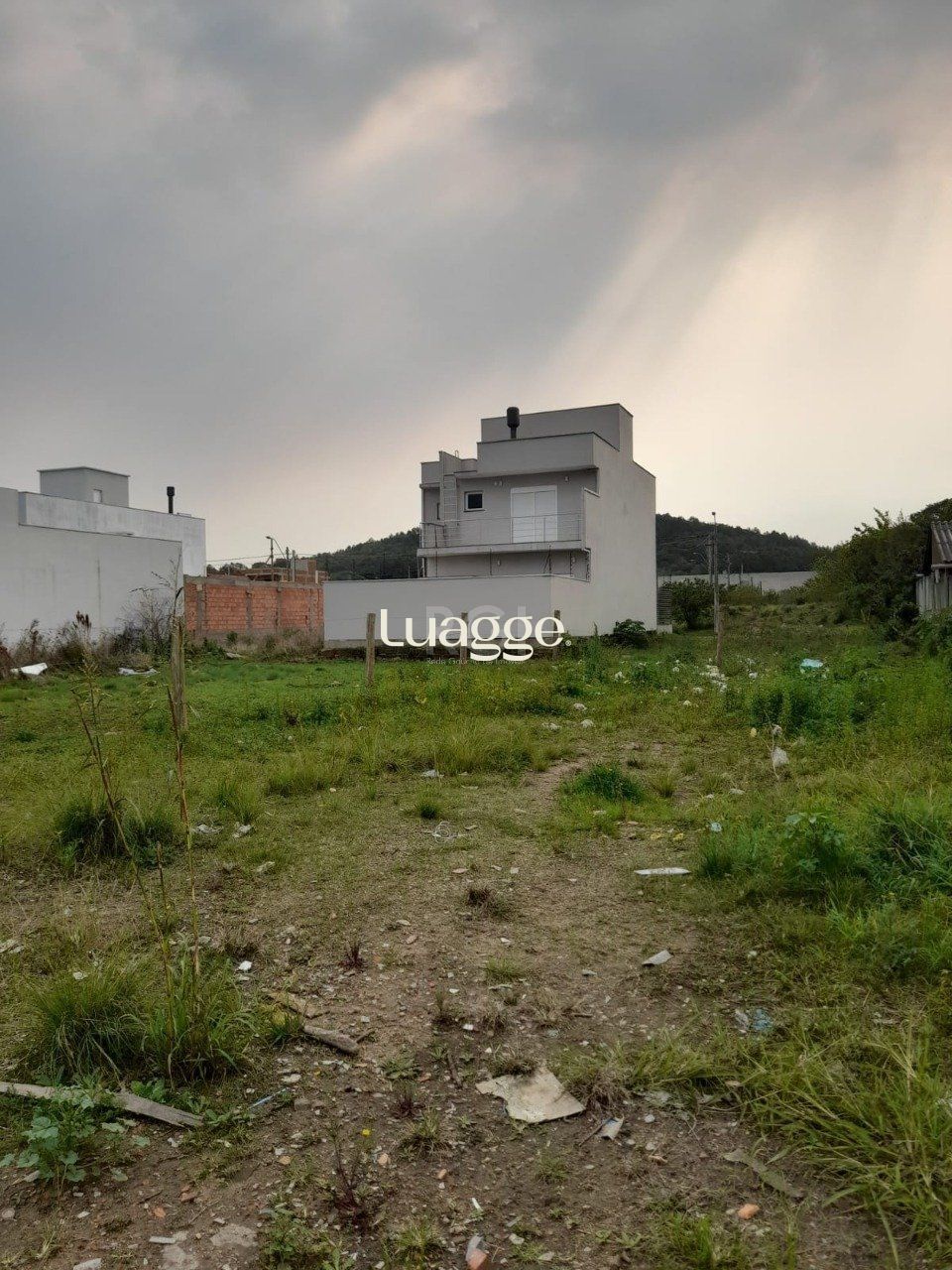 Terreno, 301 m² - Foto 1