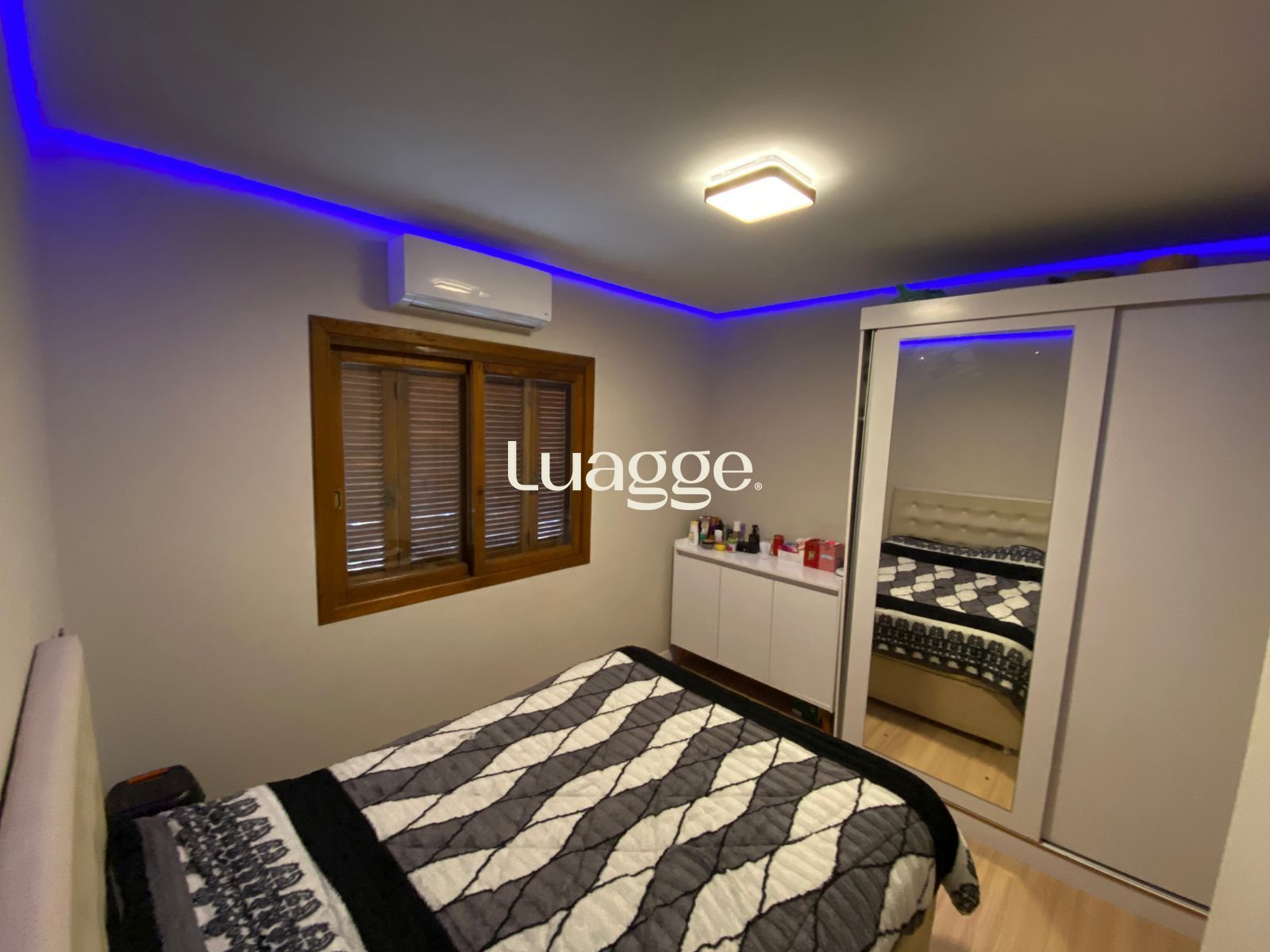Casa à venda com 2 quartos, 52m² - Foto 10