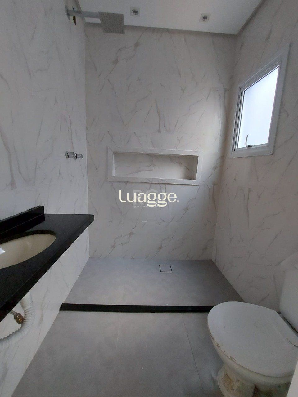 Casa à venda com 2 quartos, 85m² - Foto 8
