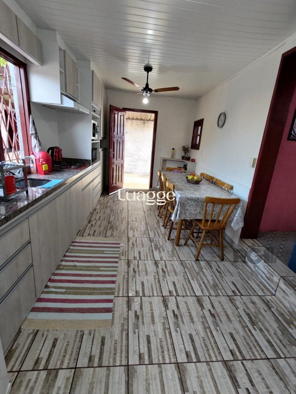 Casa à venda com 3 quartos, 101m² - Foto 15