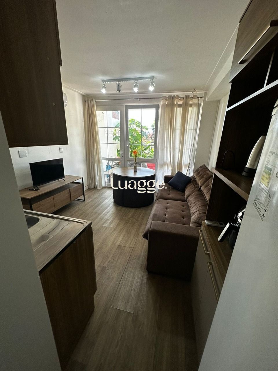 Casa, 3 quartos, 242 m² - Foto 3