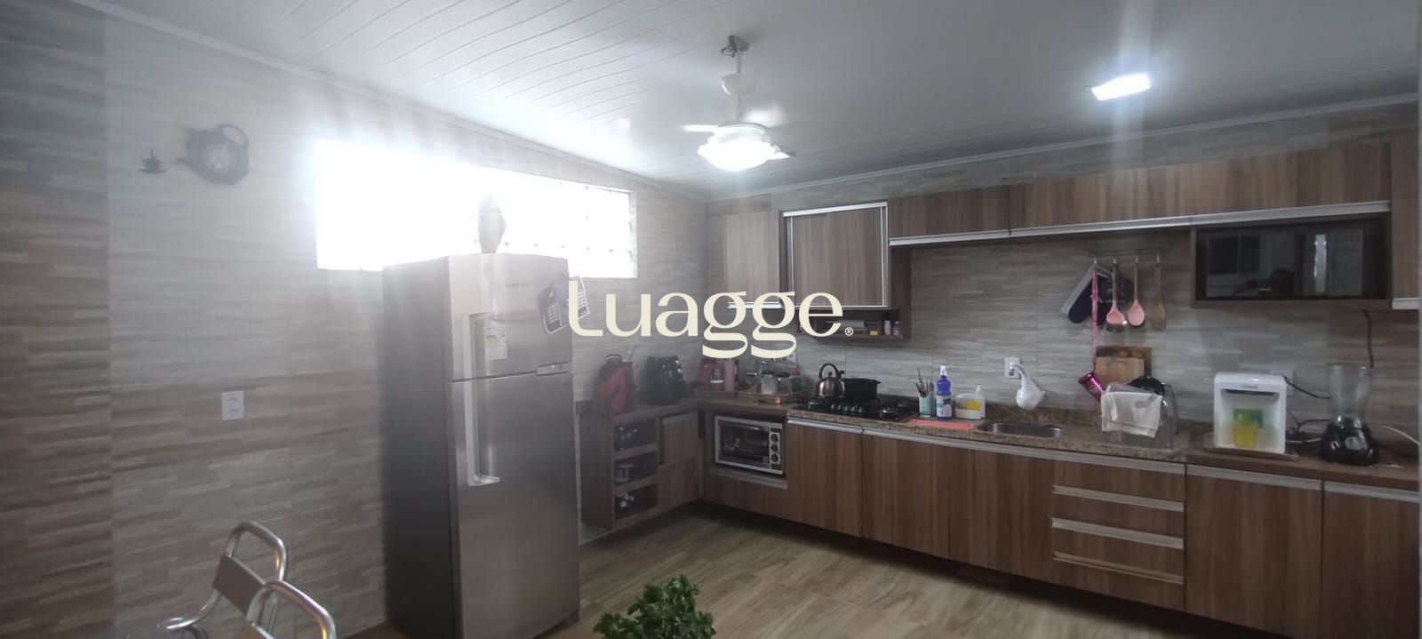 Casa à venda com 2 quartos, 50m² - Foto 23