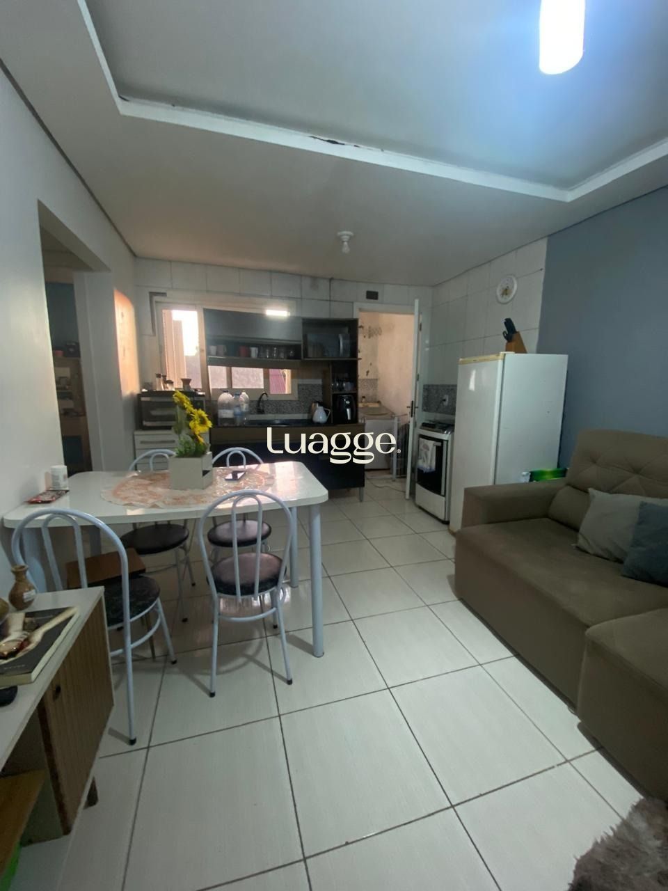 Apartamento à venda com 2 quartos, 43m² - Foto 2