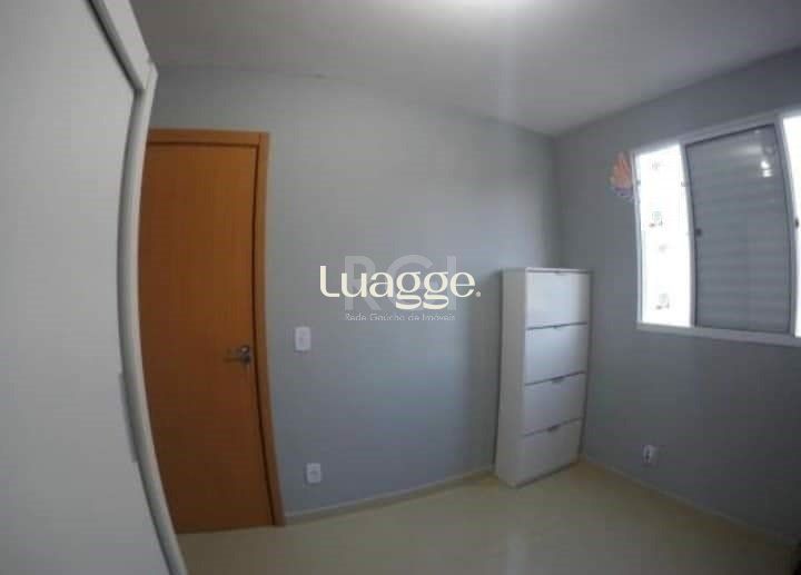 Apartamento à venda com 2 quartos, 40m² - Foto 11