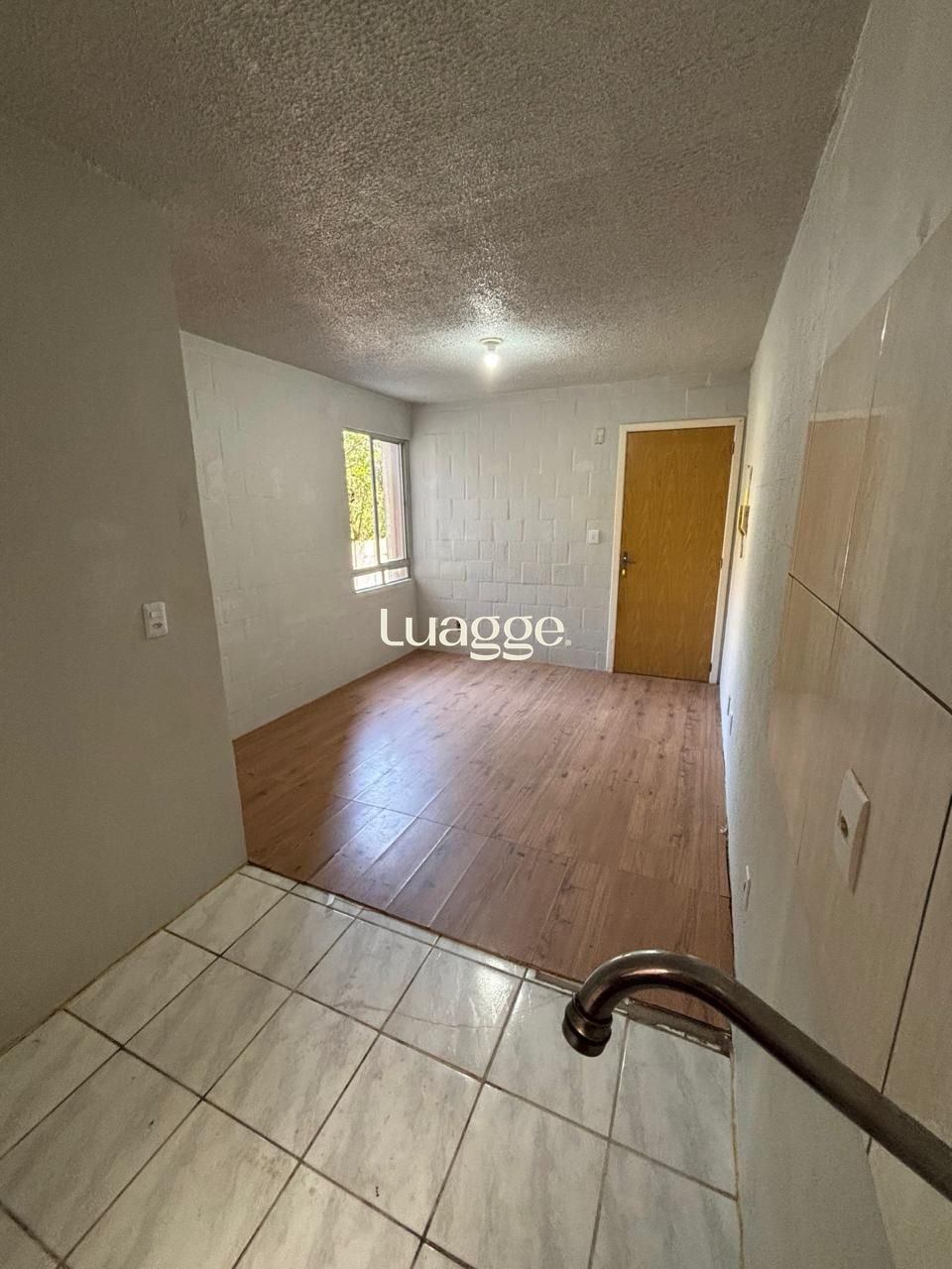 Apartamento 2 dormitórios no bairro Lomba do Pinheiro