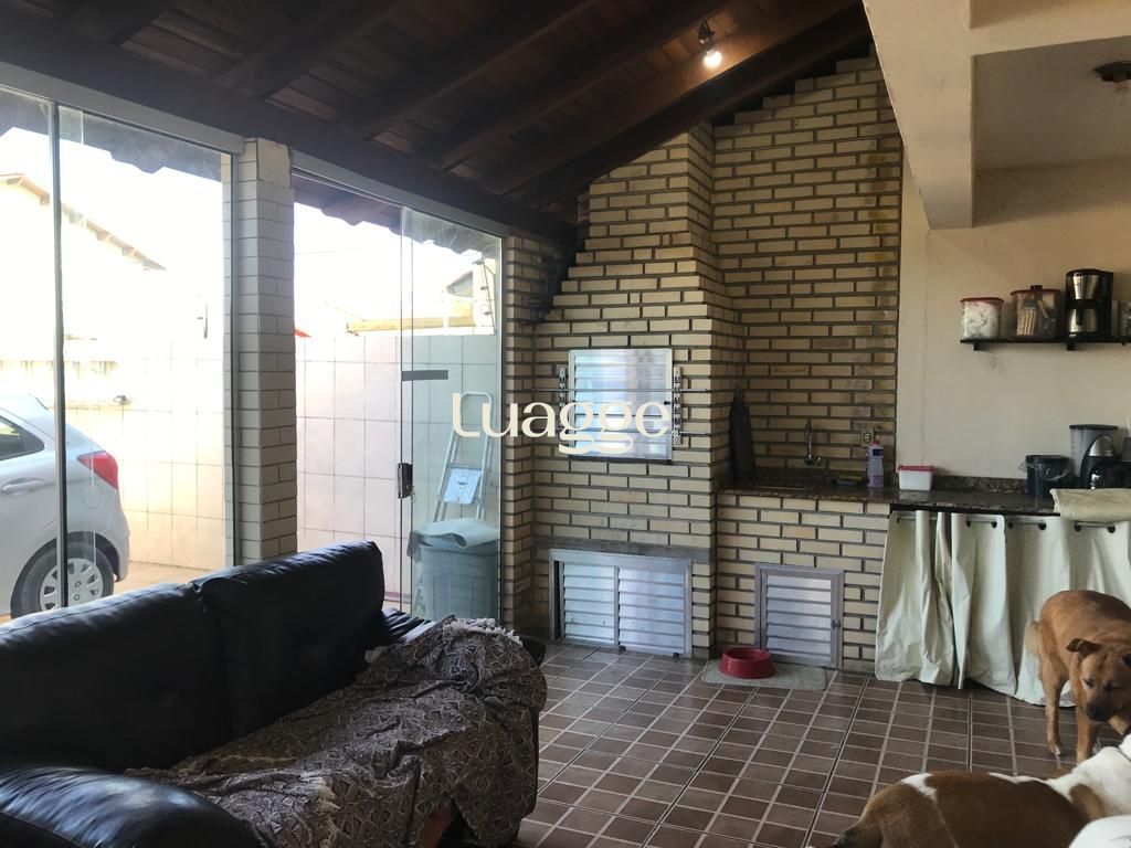 Casa à venda com 3 quartos, 128m² - Foto 17