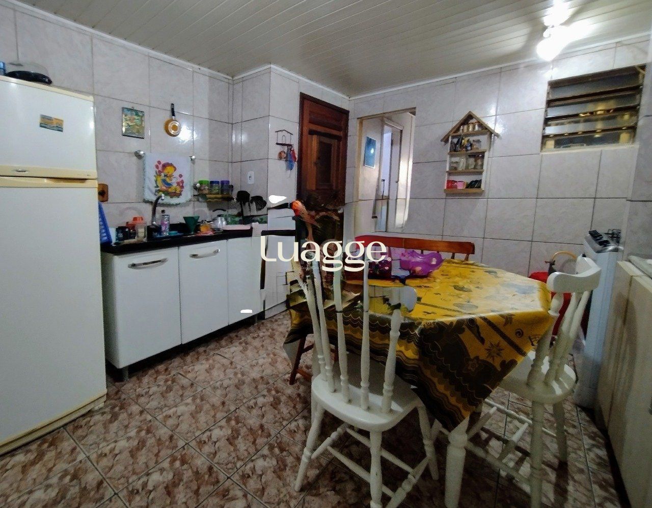 Casa à venda com 3 quartos, 109m² - Foto 3