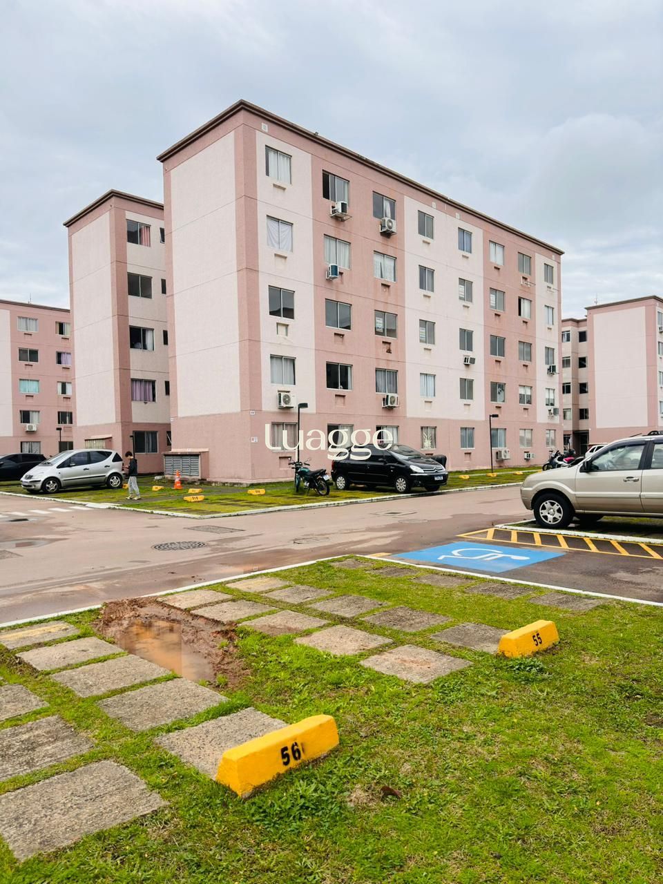 Ótimo apartamento de 2 dormitórios localizado no bairro Hípica Zona Sul