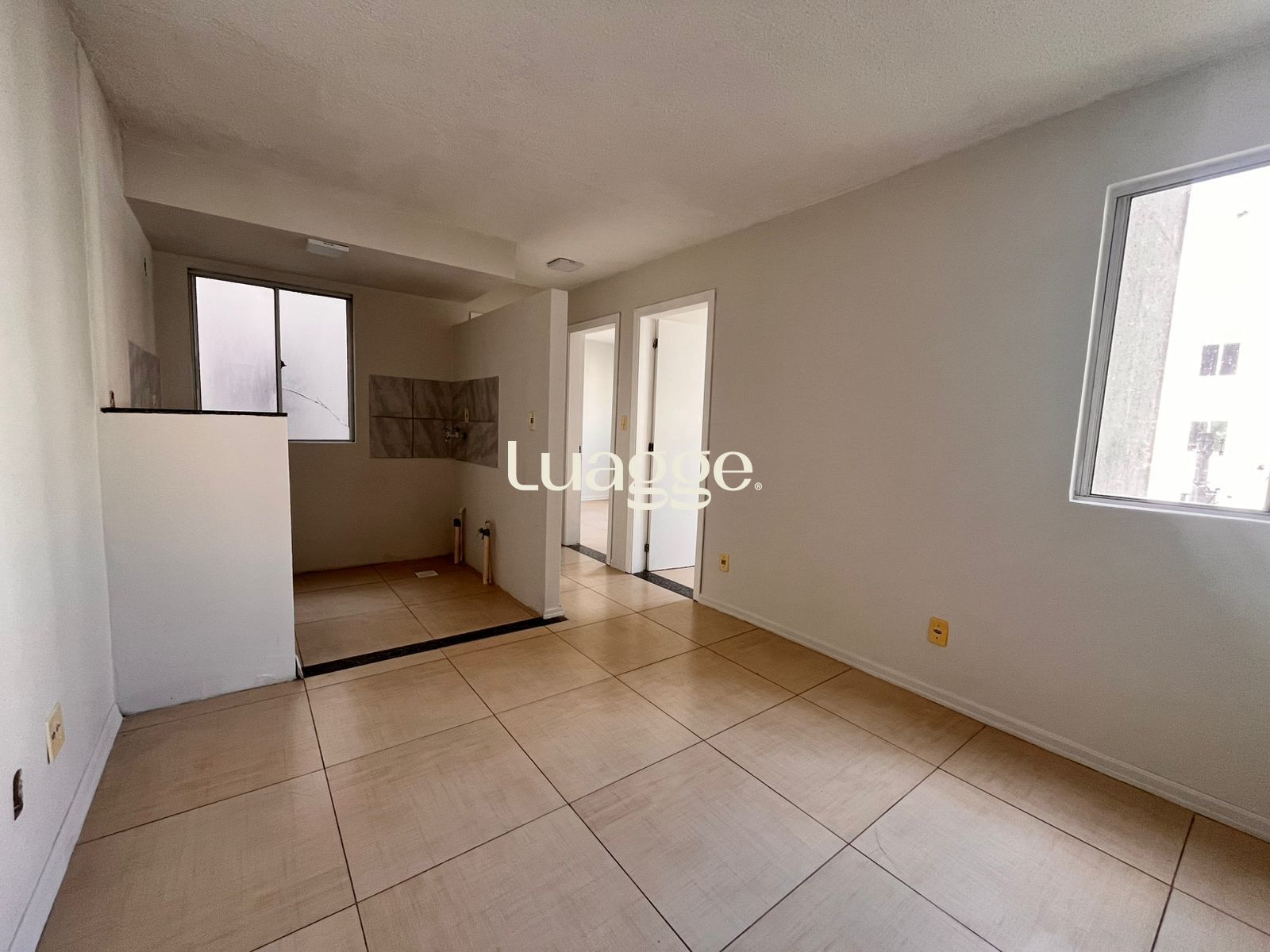 Apartamento à venda com 2 quartos, 40m² - Foto 1
