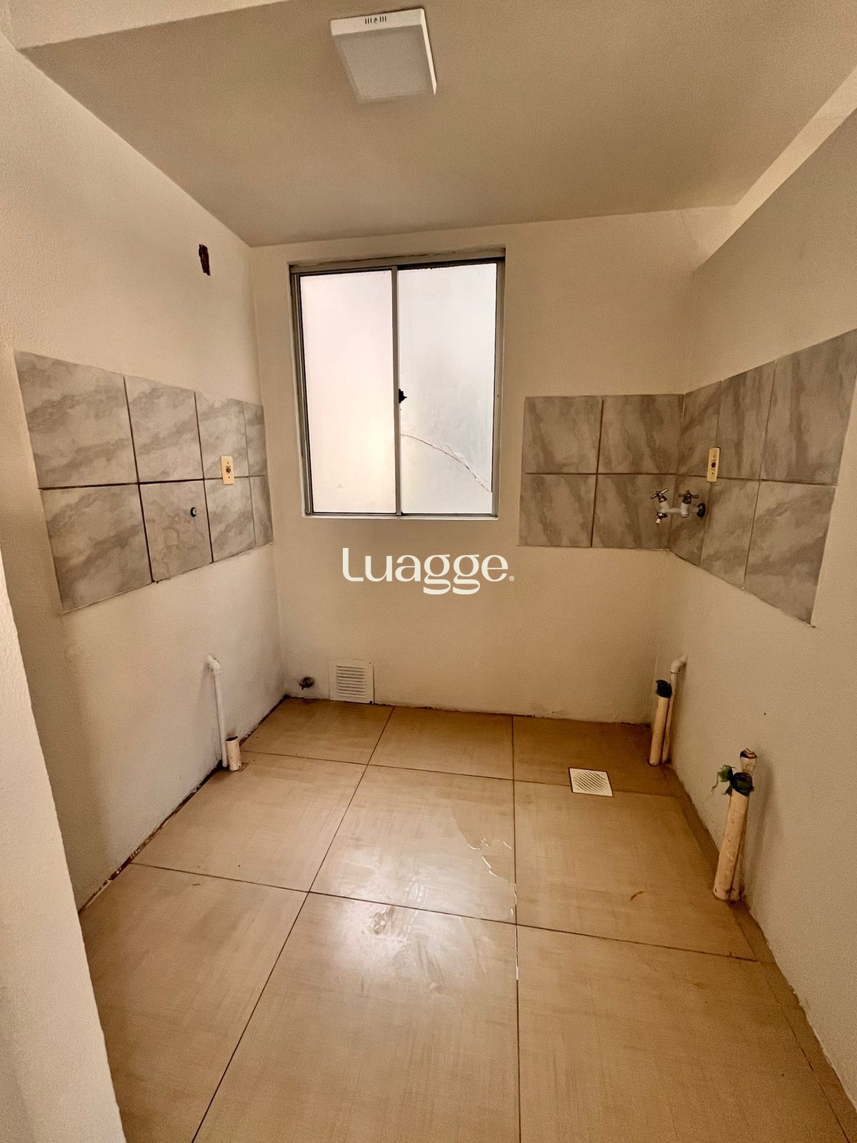 Apartamento à venda com 2 quartos, 40m² - Foto 2
