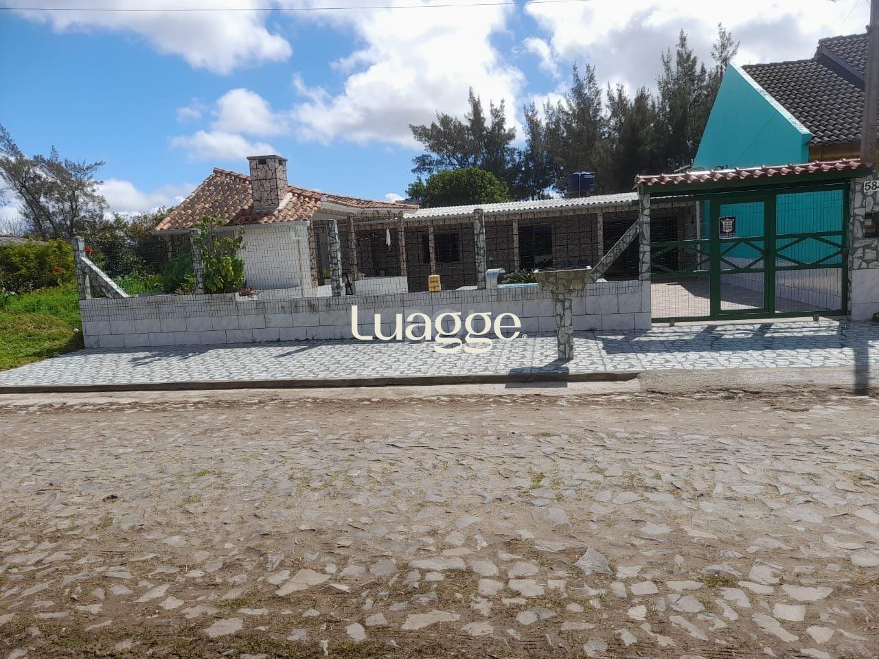 Casa à venda com 3 quartos, 9m² - Foto 23