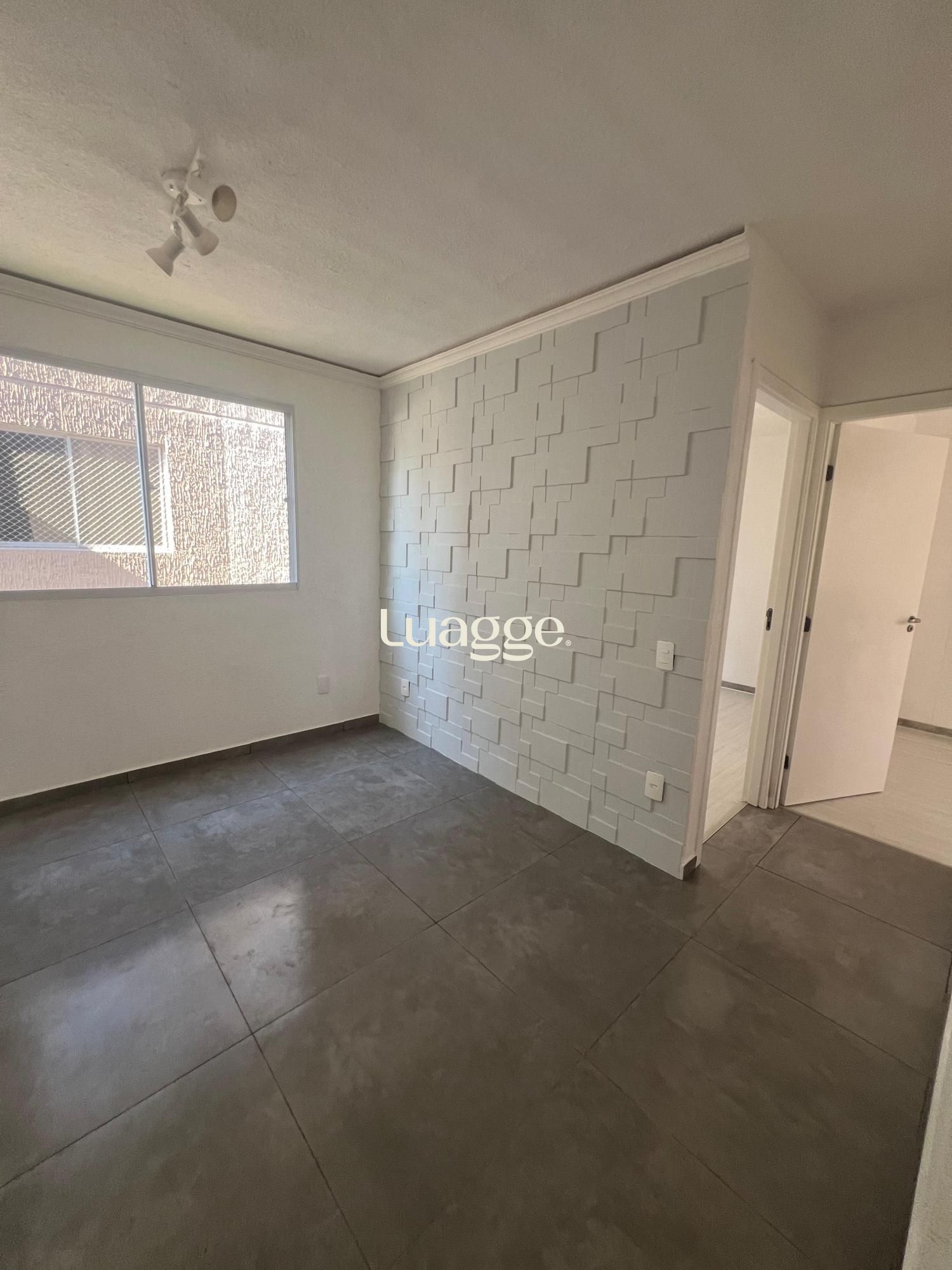 Apartamento à venda com 2 quartos, 40m² - Foto 2