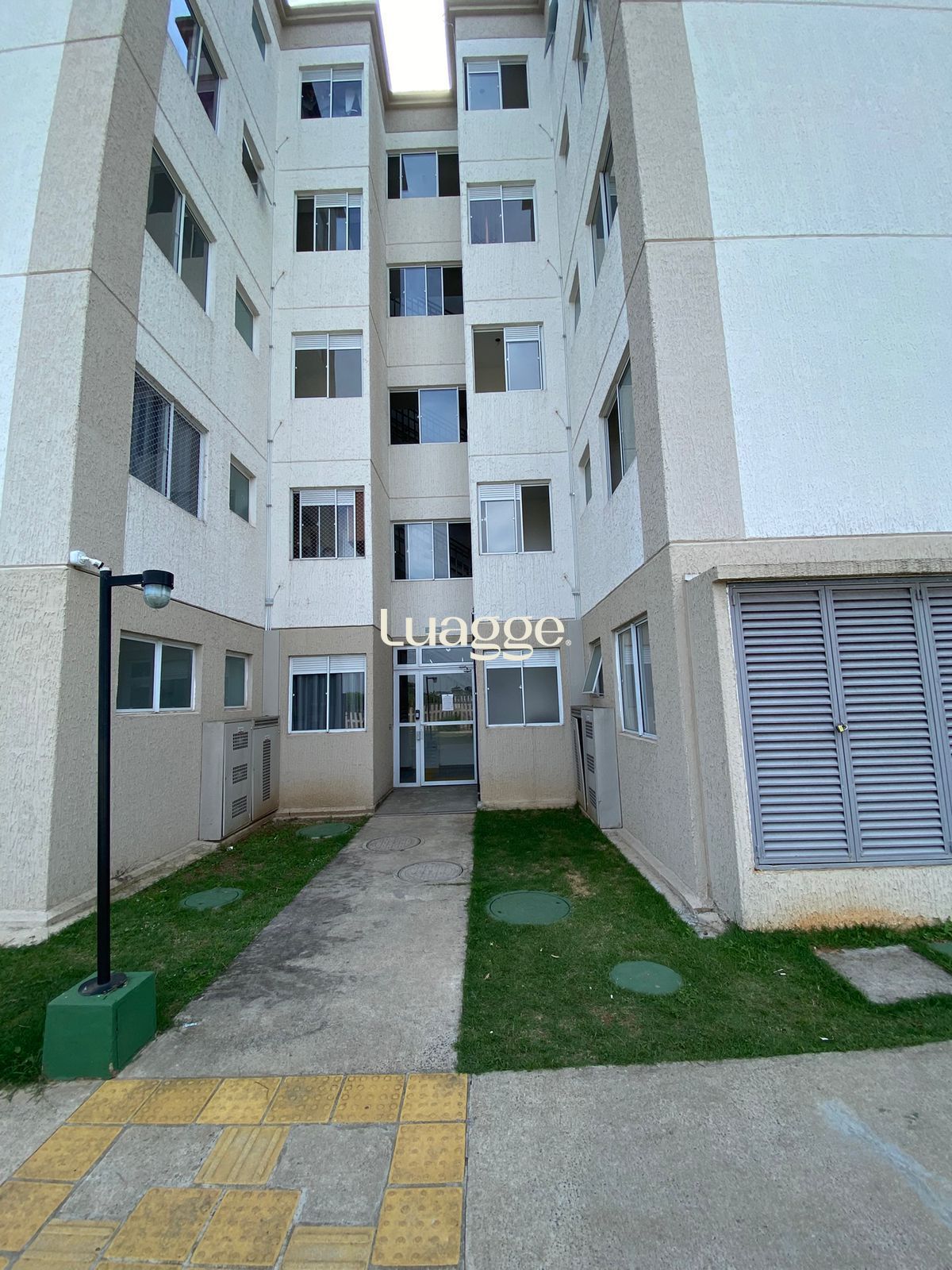 Apartamento à venda com 2 quartos, 43m² - Foto 1