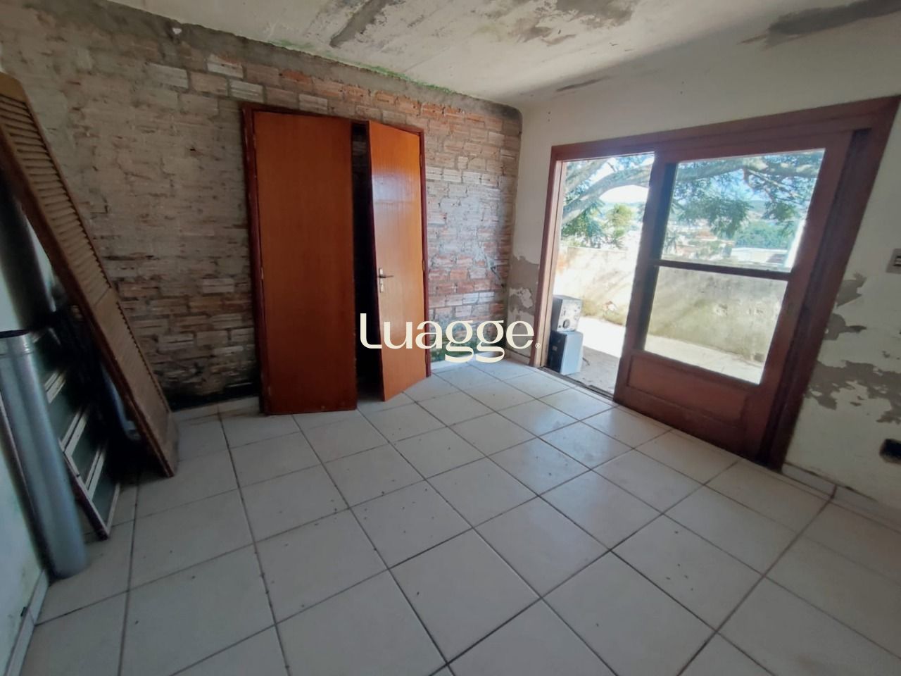Casa à venda com 5 quartos, 202m² - Foto 26