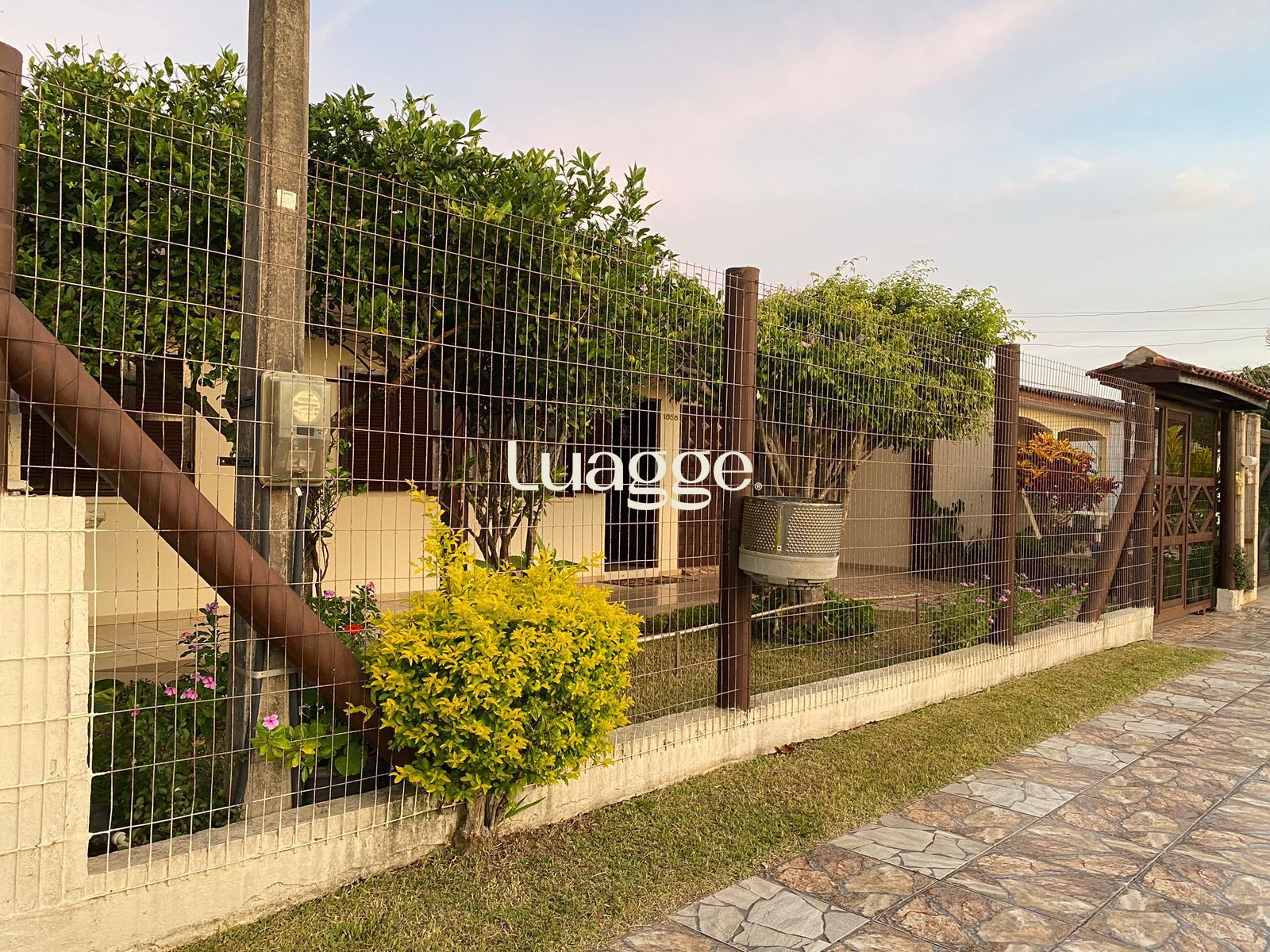 Casa, 4 quartos, 139 m² - Foto 2